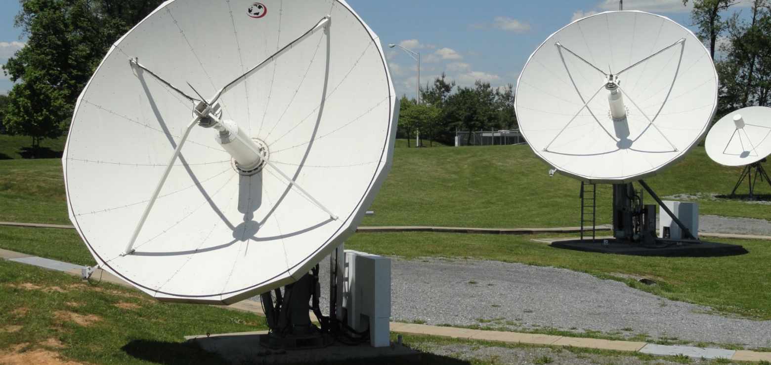 Intelsat R-1 Antennas